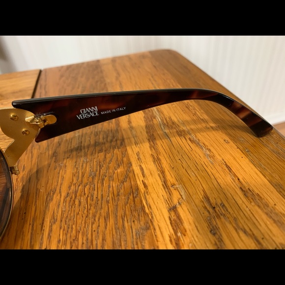 Vintage Versace Sunglasses - Picture 5 of 6